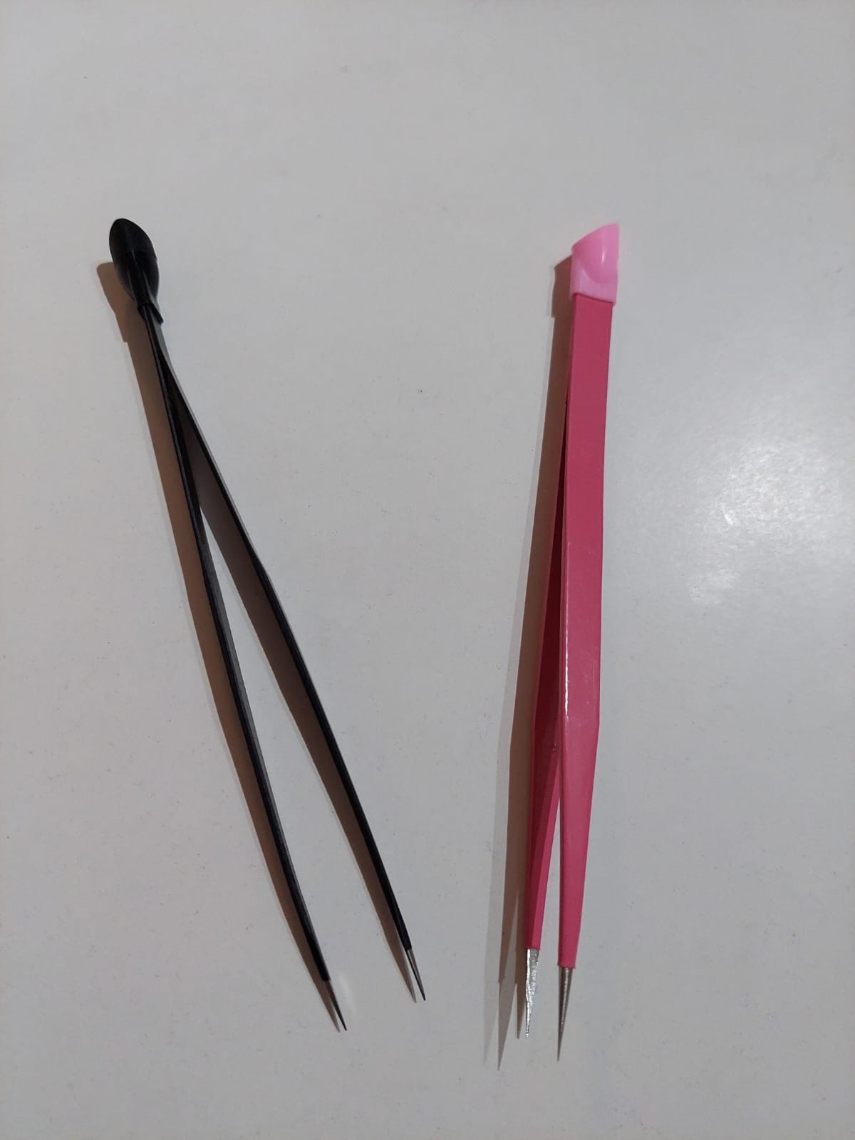 Pinza con Punta de Silicona