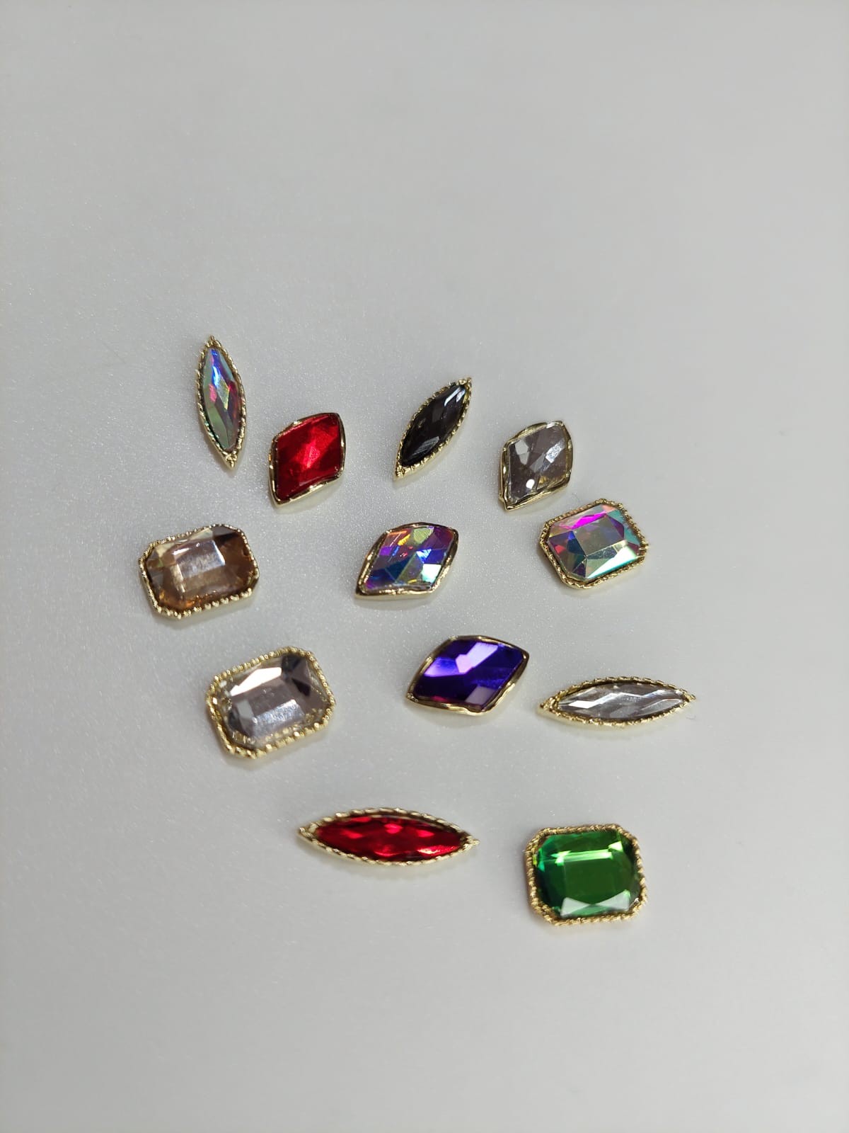 Mix dijes gemas