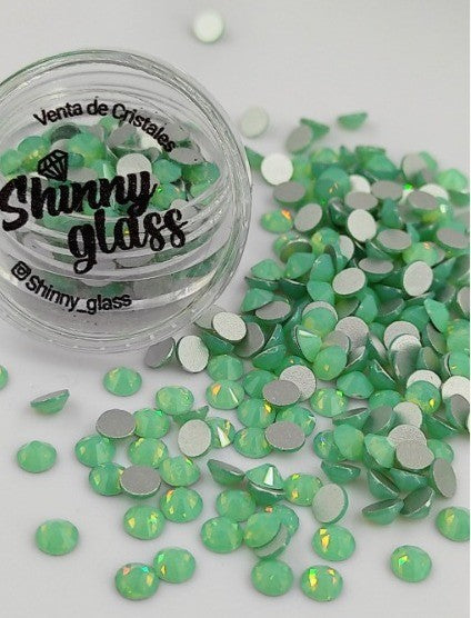 Opalo Peridot SS16 Shinny Glass