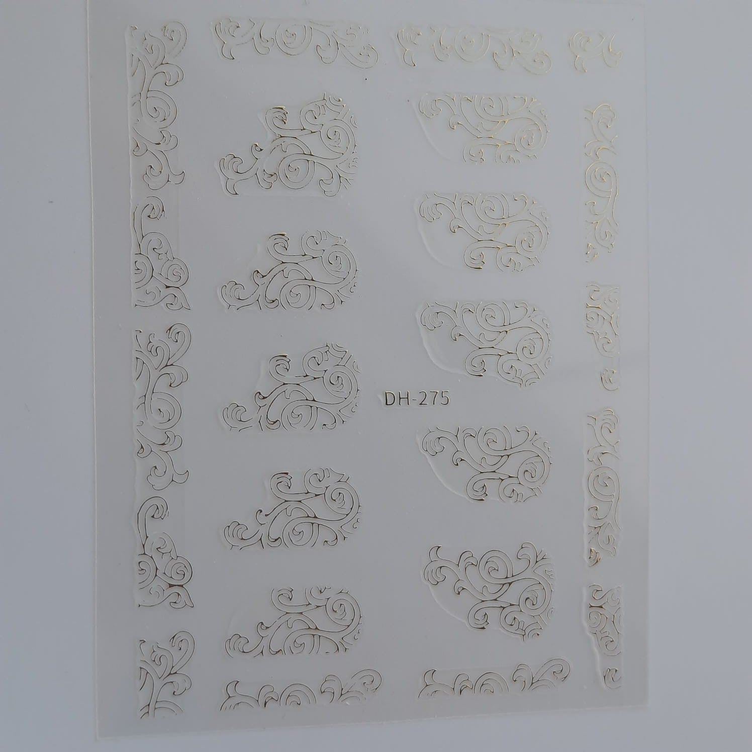 Sticker diseño dorado 4