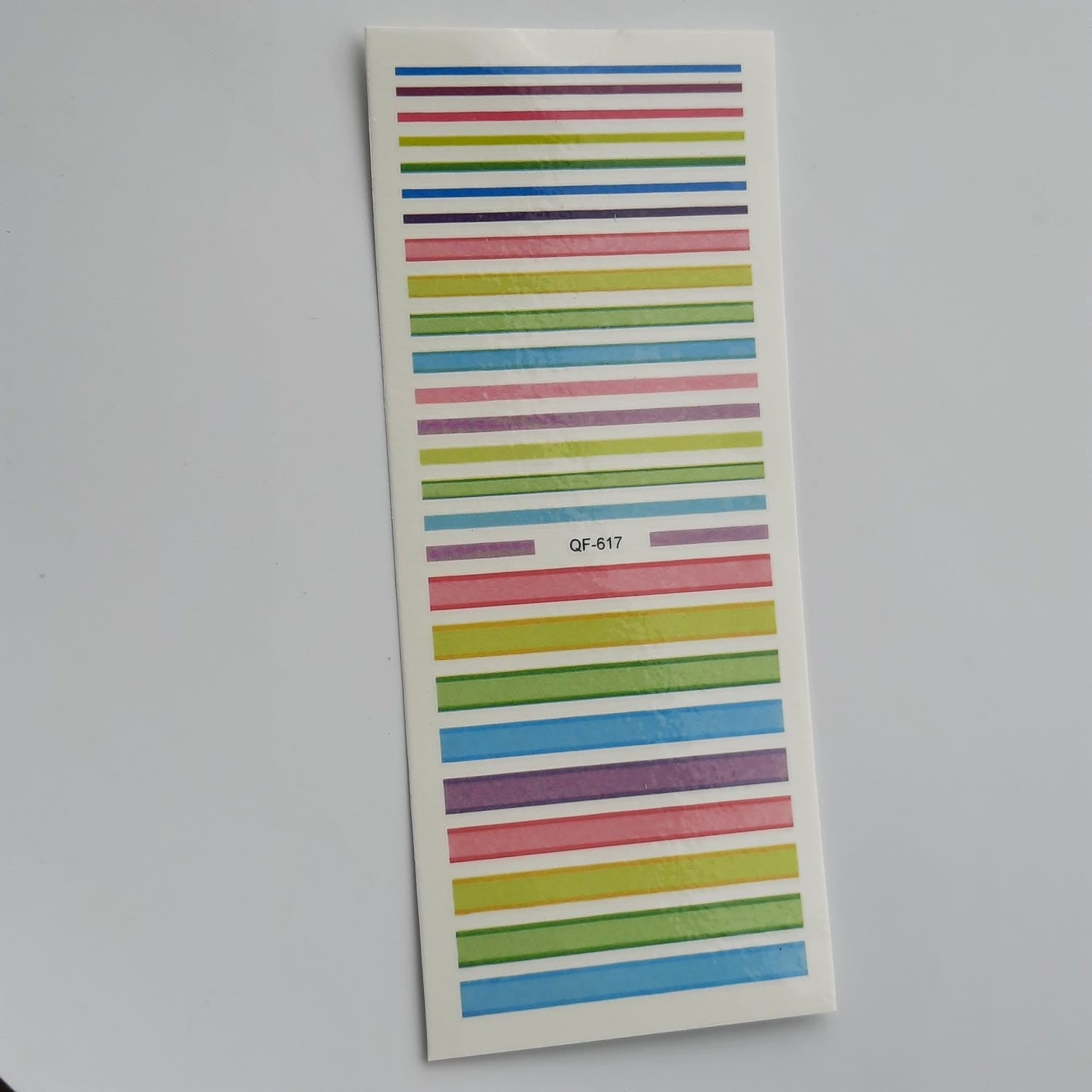 Tatuaje lineas de colores