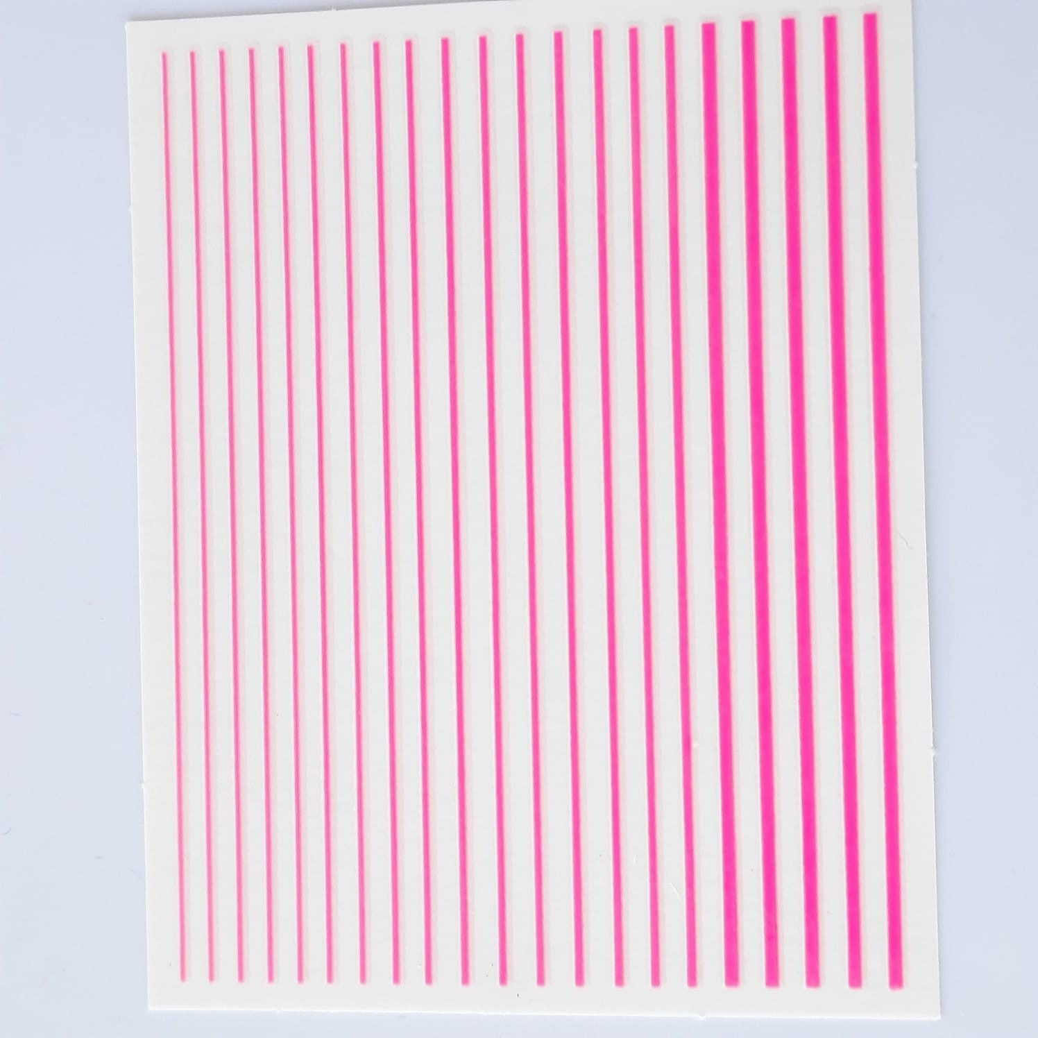 Sticker lineas rosado HE&DO