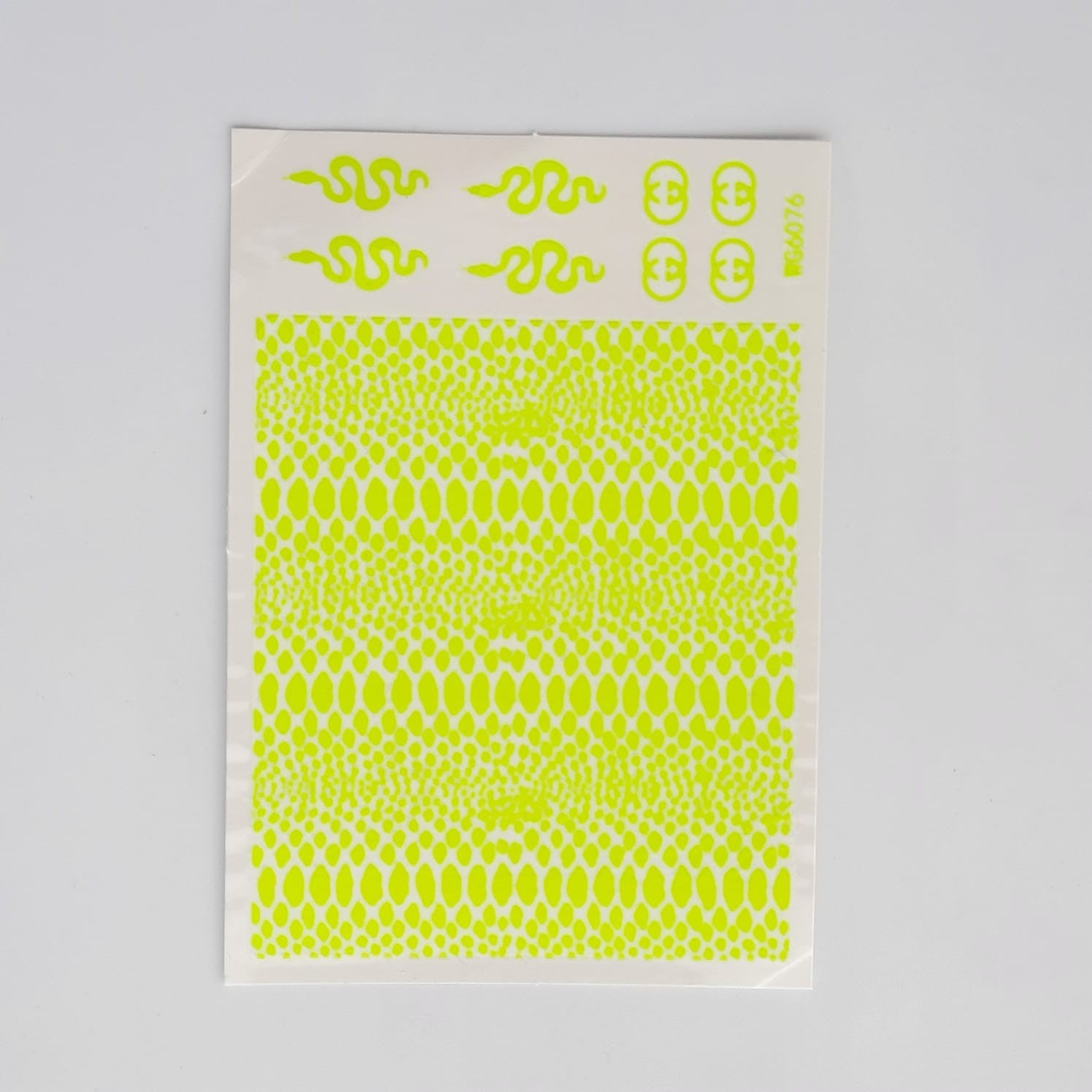 Tatuaje al agua neon diseño 1