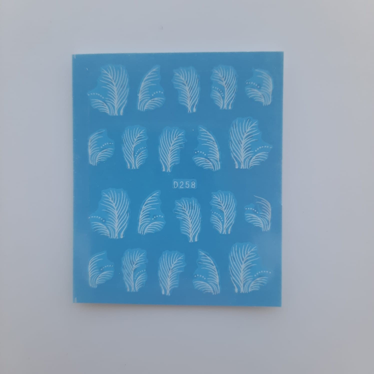 Tatuaje al agua plumas D258