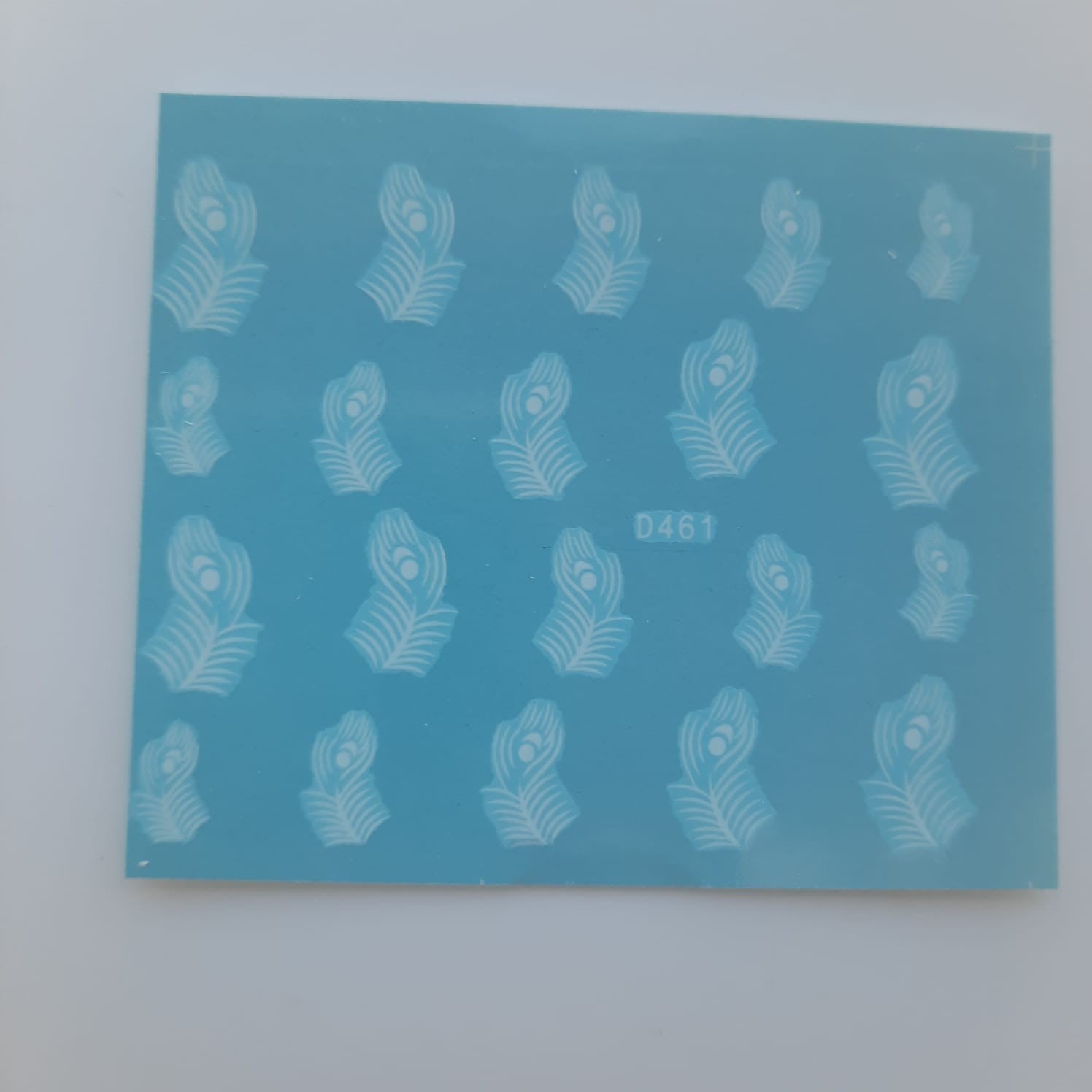 Tatuaje al agua plumas D461