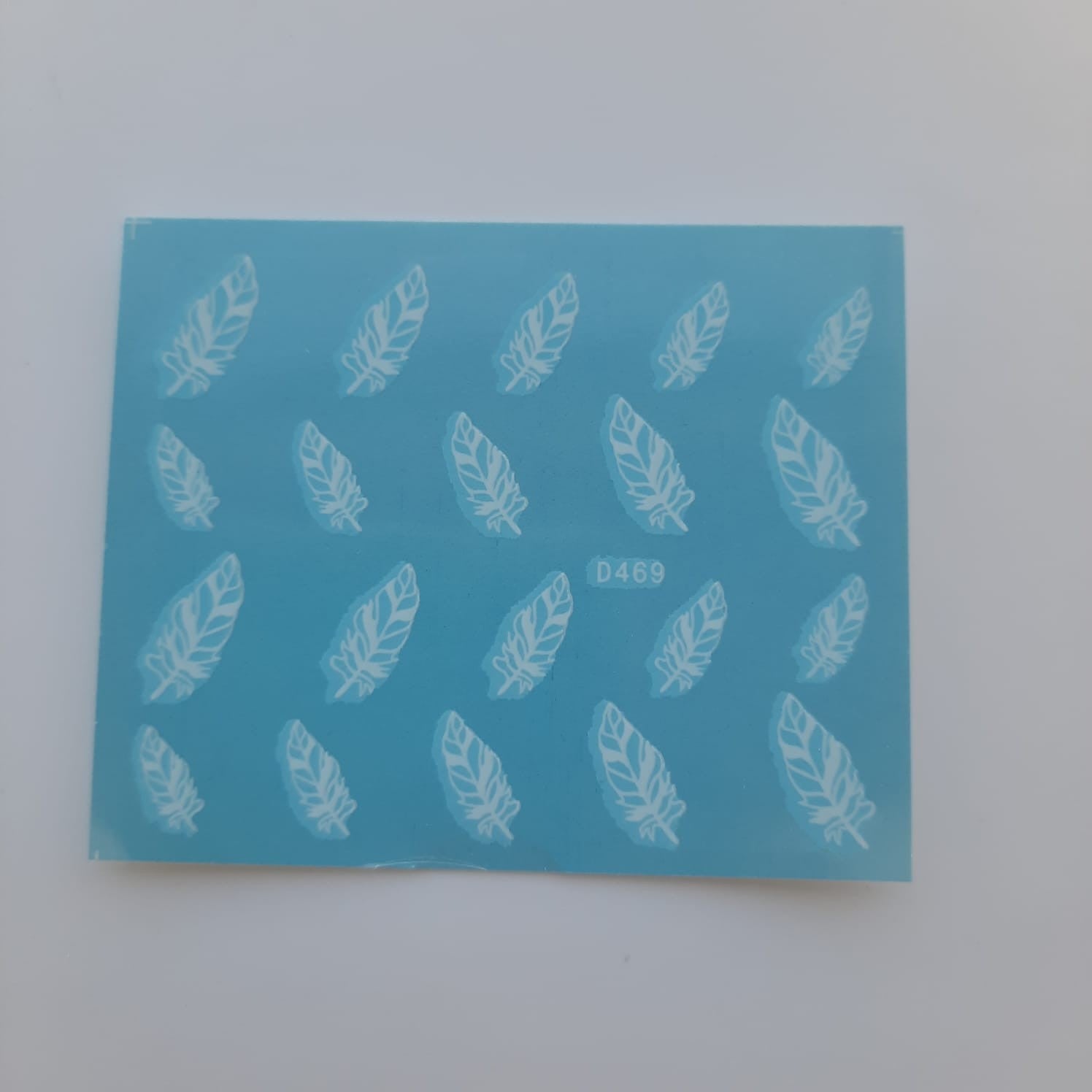 Tatuaje al agua plumas D469