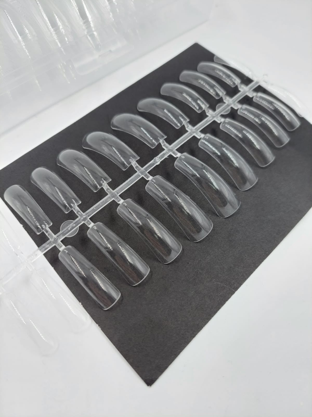 Tips soft gel X cuadrado translucido  (504 ud)
